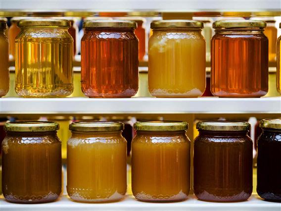 Европска пчеларска асоцијација: На пазарот од 46 до 88% од медот е фалсификат 