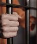 Скандал во Британија: Затворски чуварки се вљубиле во ист затвореник, додека не добиле казна 